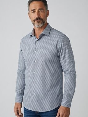 Report Collection Men's Light Blue Micro-Pattern Button-Down Shirt 1047